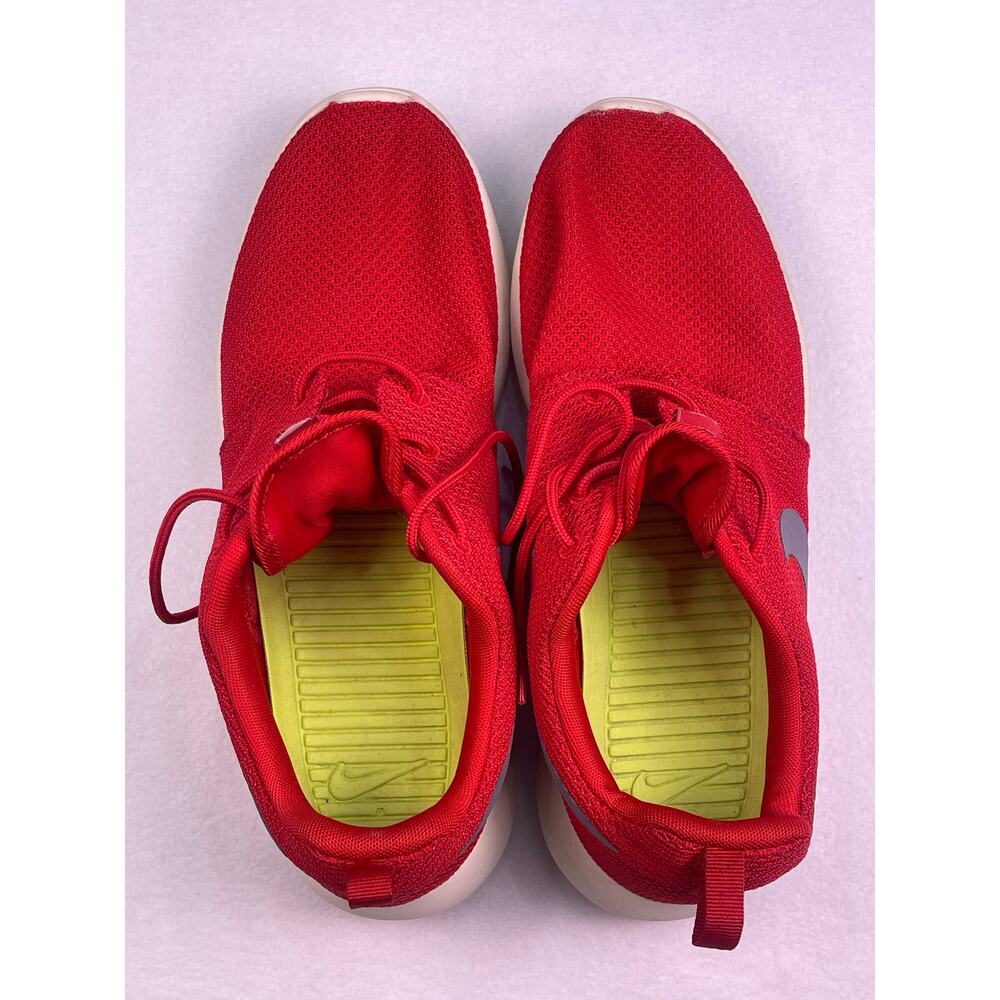 Nike Roshe One Running Shoes Sport Red Gray White Mesh Sneakers Men’s Size 9 - Picture 8 of 10
